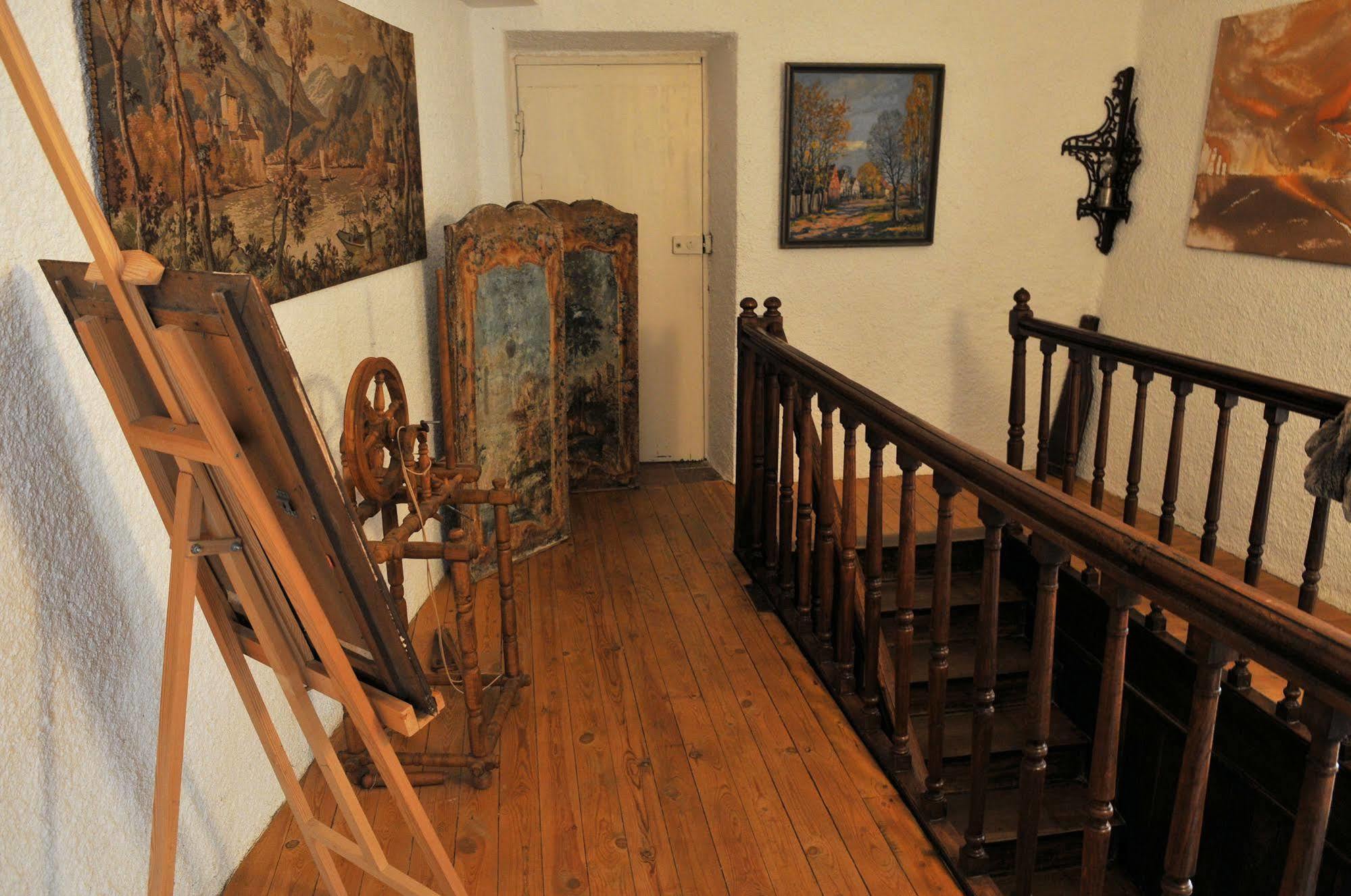 Maison Rives - Village Du Livre De Montolieu Bagian luar foto